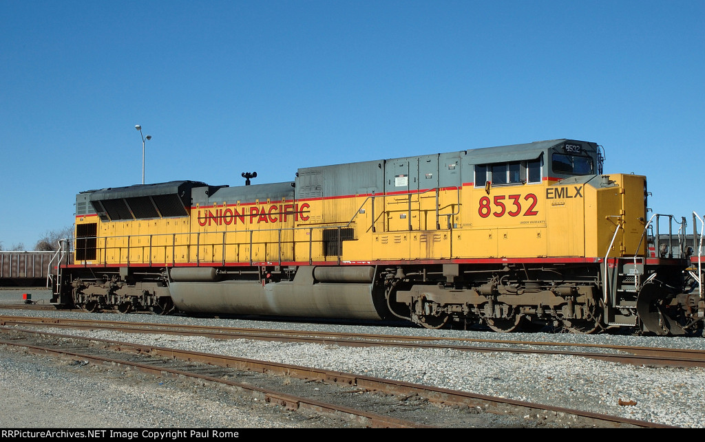 EMLX 8532, EMD SD90MAC-H, in storage on the KCS